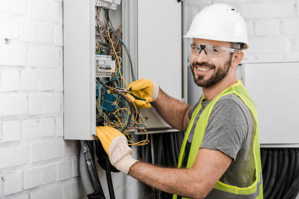 Best Electrical Troubleshooting Services  in Holmen, WI